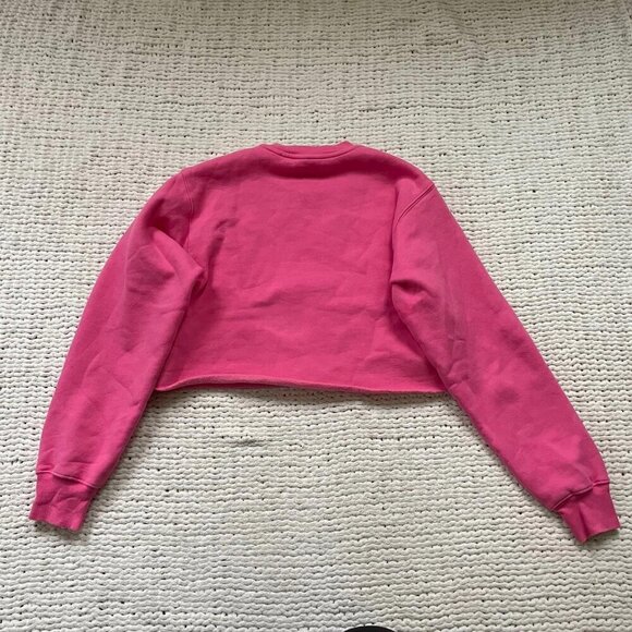 Aritzia TNA Cropped Cozy Hot Pink Fleece Crewneck - Size XS - Picture 3 of 4